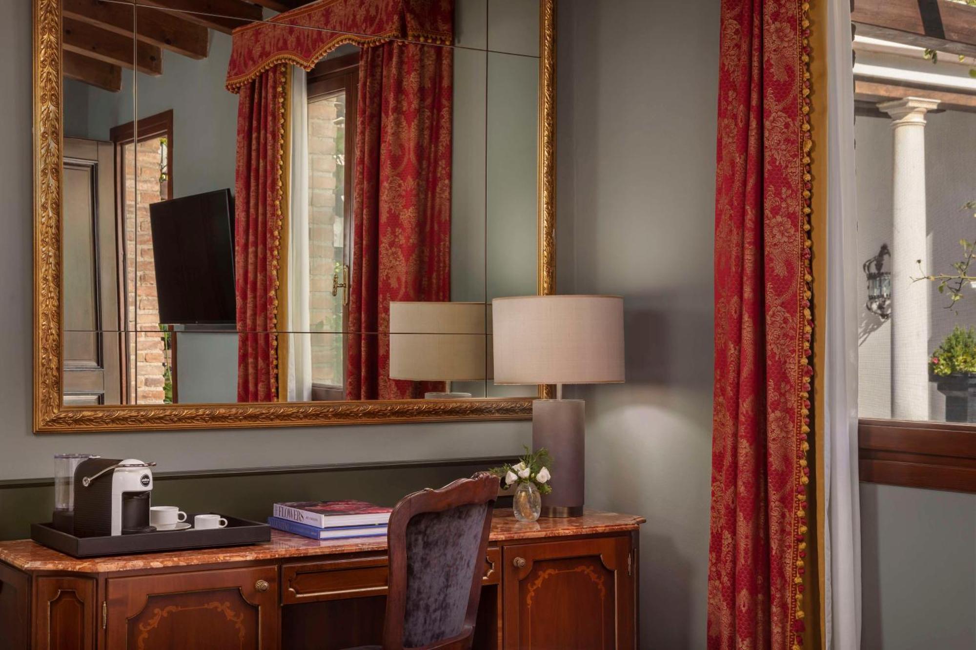 Nh Collection Grand Hotel Palazzo Dei Dogi Venedig Eksteriør billede